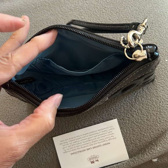 Shiny black Coach Wristlet - Picture 2 of 4